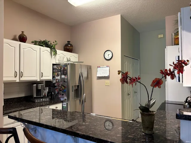 $294,900 | 502 East Hickory Stick Court, Bloomington, IN 47401