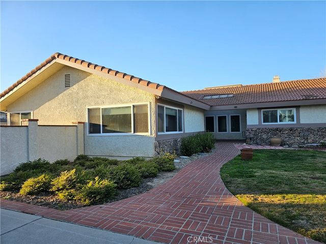 $7,950 | 143 Mission Drive, Camarillo, CA 93010