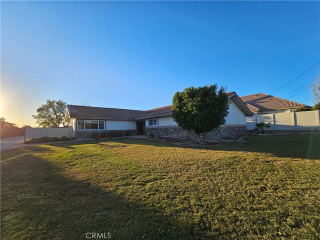 $7,950 | 143 Mission Drive, Camarillo, CA 93010
