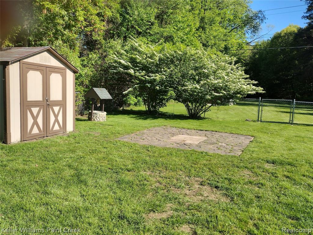 3145 Krafft Road Fort Gratiot, MI 48059 - Photo 31 of 39