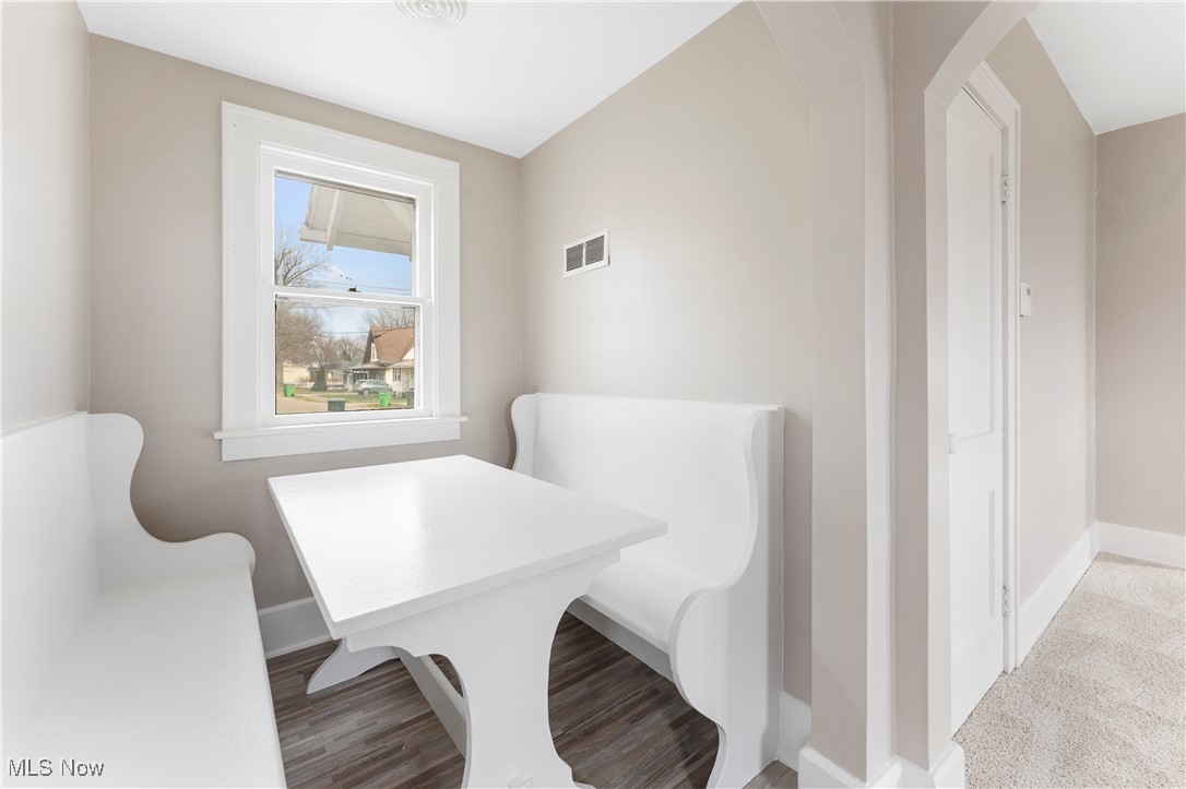 150 Diagonal Street Rittman, OH 44270 - Photo 7 of 21 Dining space!