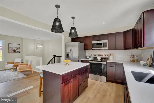 $324,900 | 2700 Thornbridge Road East, York, PA 17408