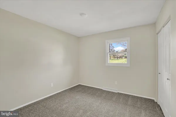 $324,900 | 2700 Thornbridge Road East, York, PA 17408