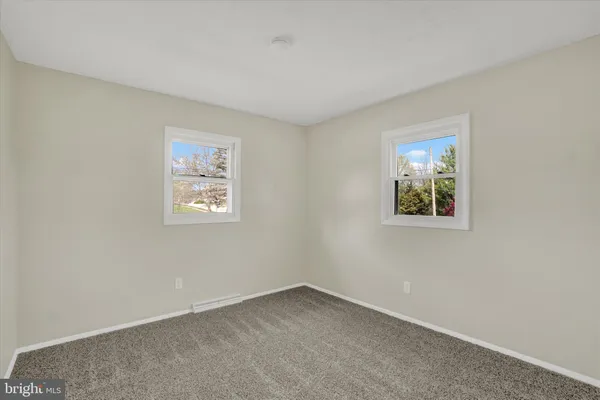 $324,900 | 2700 Thornbridge Road East, York, PA 17408