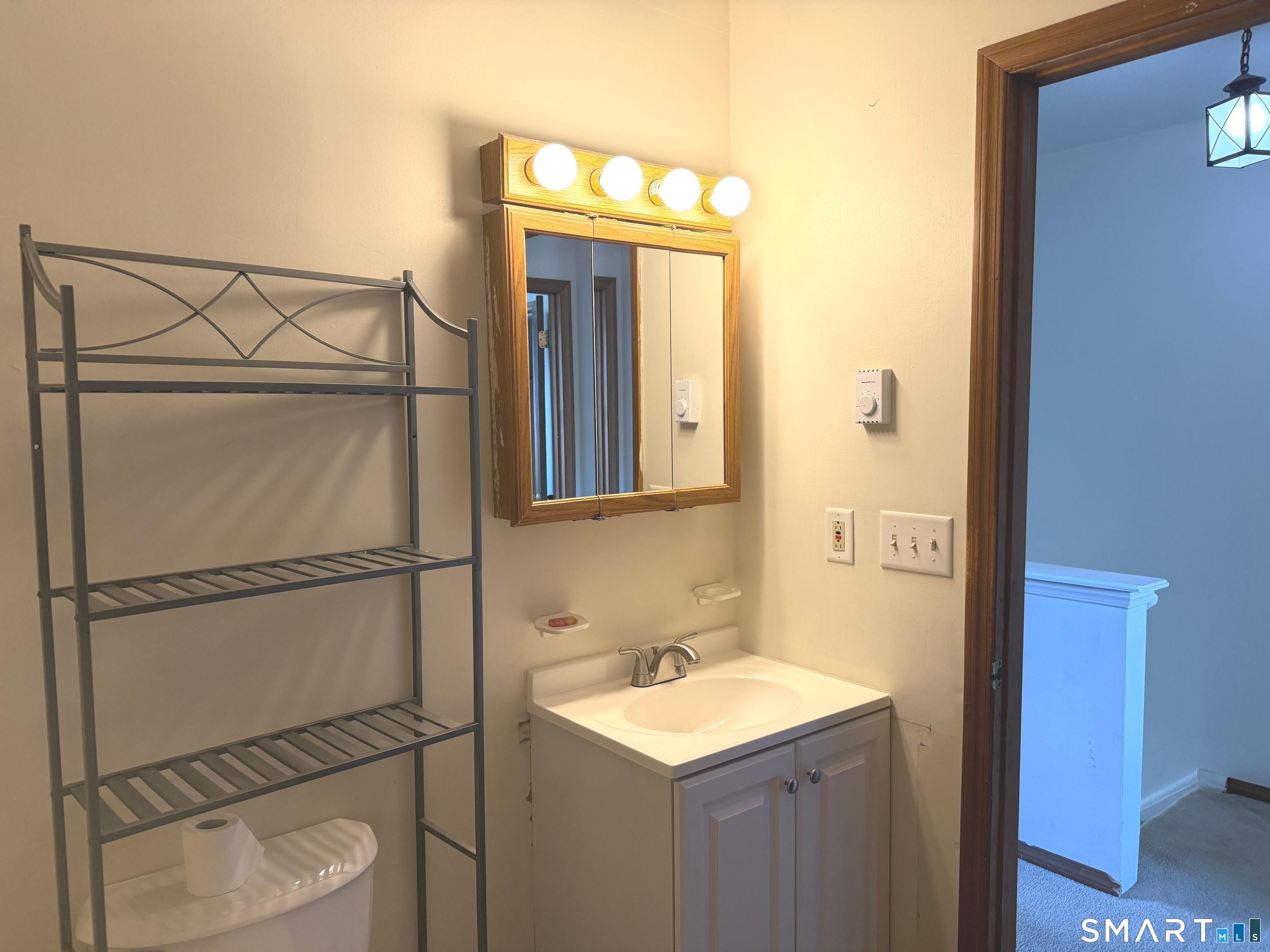 975 Meriden Road, Unit 54 Waterbury, CT 06705 - Photo 15 of 18