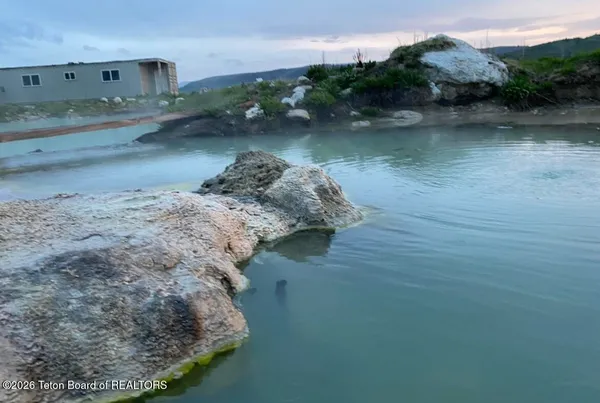 $6,295,000 | 95 Auburn-Forest Road, Auburn, WY 83111