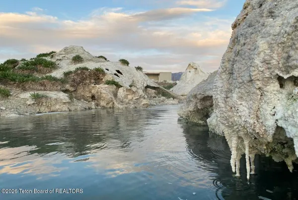 $6,295,000 | 95 Auburn-Forest Road, Auburn, WY 83111