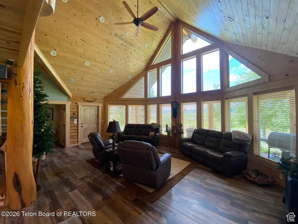 $6,295,000 | 95 Auburn-Forest Road, Auburn, WY 83111