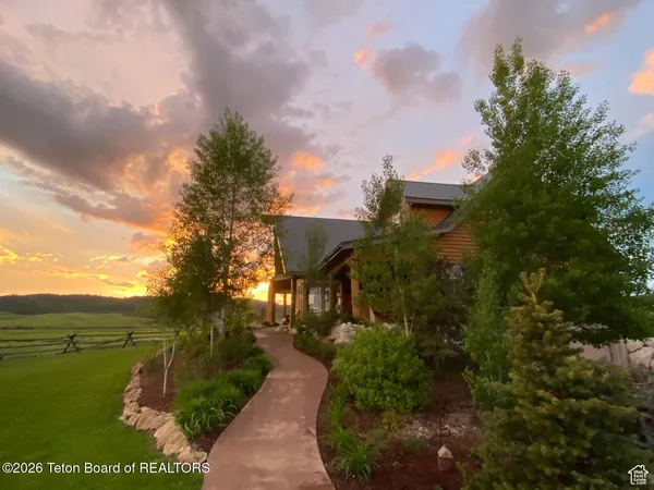 $6,295,000 | 95 Auburn-Forest Road, Auburn, WY 83111