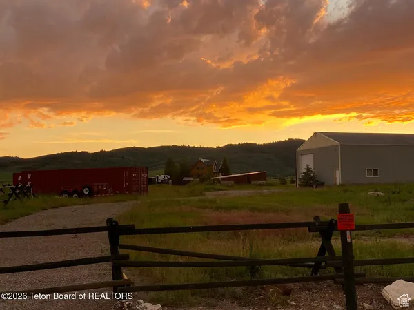 $6,295,000 | 95 Auburn-Forest Road, Auburn, WY 83111