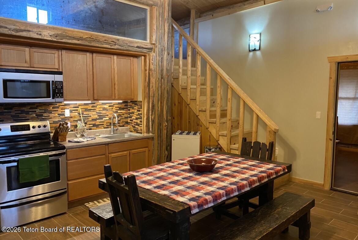 95 Auburn-Forest Road Auburn, WY 83111 - Photo 100 of 128 IMG_1387-1170x785