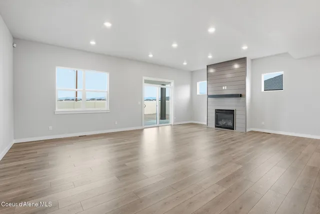 $695,000 | 7065 North Coeur Terre Boulevard, Coeur D'Alene, ID 83815