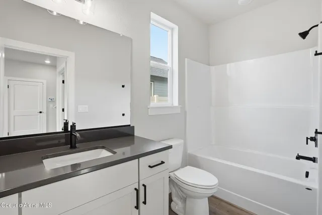 $695,000 | 7065 North Coeur Terre Boulevard, Coeur D'Alene, ID 83815