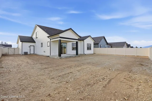 $695,000 | 7065 North Coeur Terre Boulevard, Coeur D'Alene, ID 83815