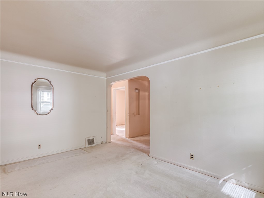 878 Greyton Road Cleveland, OH 44112 - Photo 7 of 29 Gallery Image 7