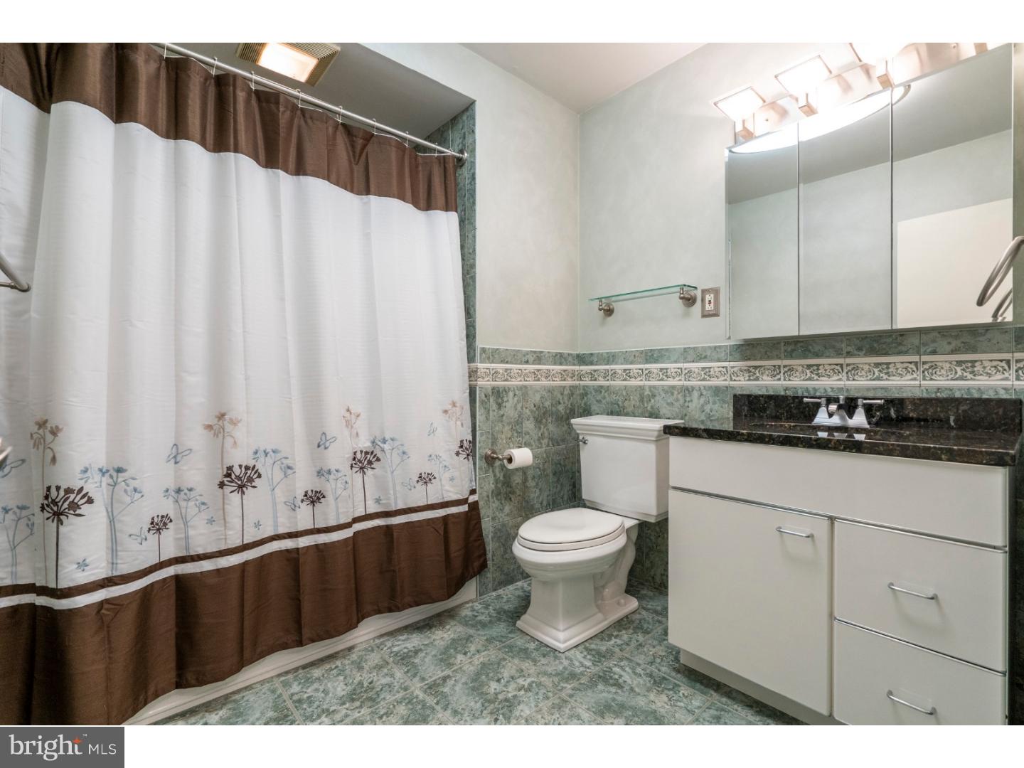 326 Hilltop Road Paoli, PA 19301 - Photo 22 of 24 Bathroom