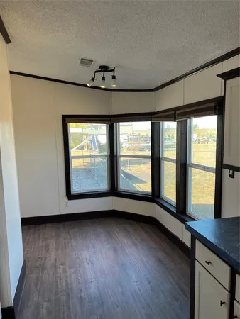 $1,795 | 21585 County Road 638, Nevada, TX 75173