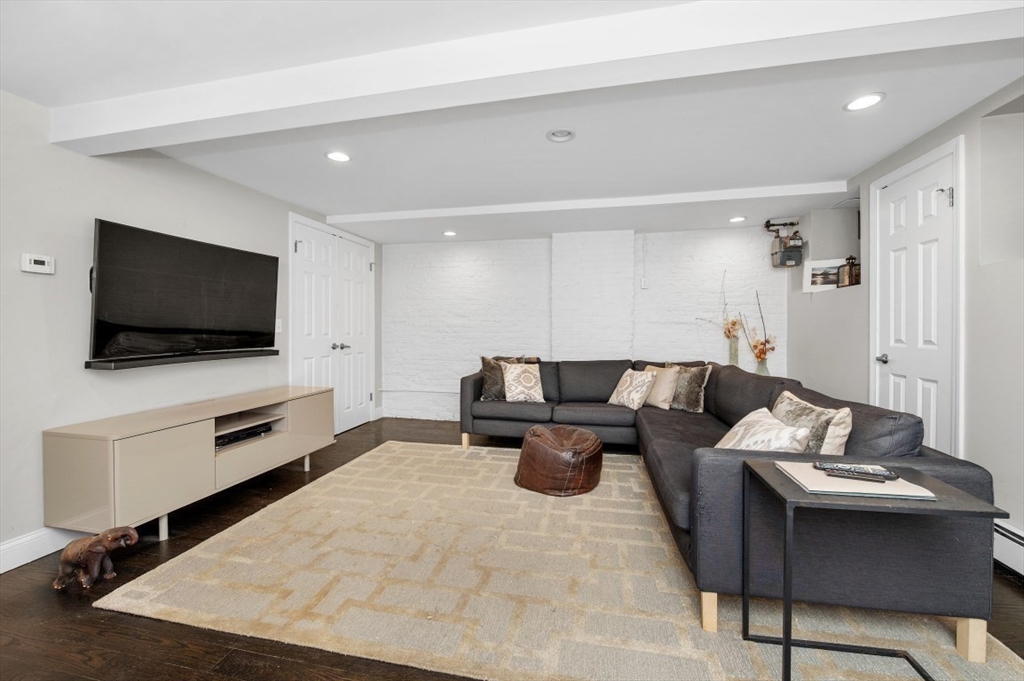 14 Beckler Avenue Boston, MA 02127 - Photo 21 of 24