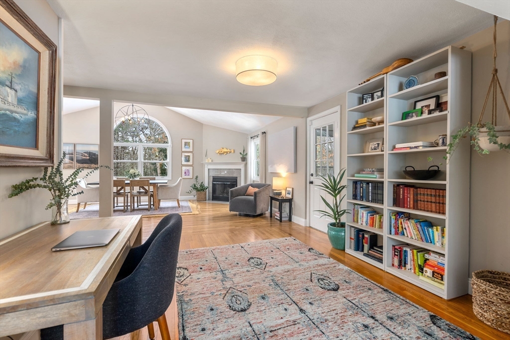 36 Kendall Road Sudbury, MA 01776 - Photo 9 of 24 Gallery Image 9