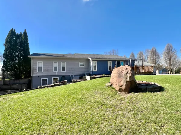 $210,000 | 833 Crauns Lane, Quincy, MI 49082