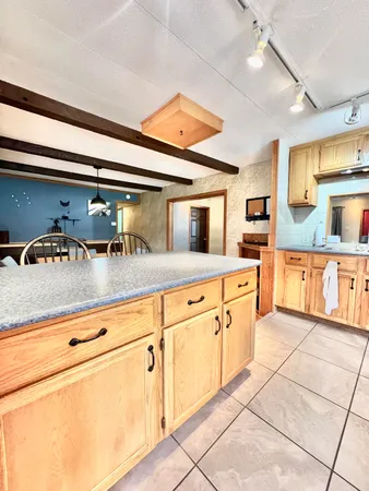 $210,000 | 833 Crauns Lane, Quincy, MI 49082