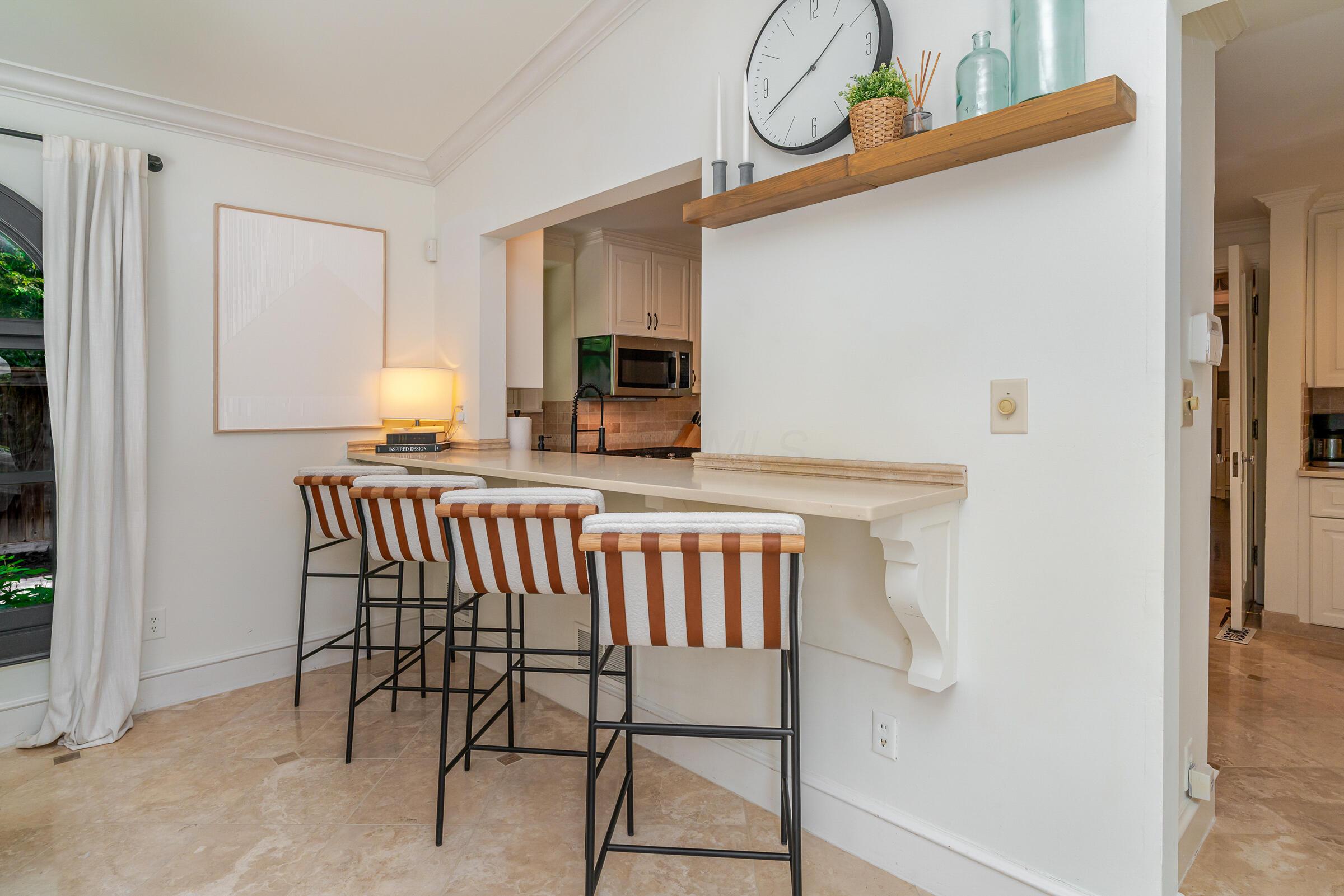 233 Preston Road Columbus, OH 43209 - Photo 22 of 81 Eating Area
