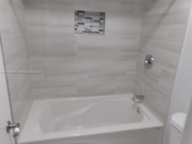 17038 Northwest 66th Court Hialeah, FL 33015 - Photo 15 of 27