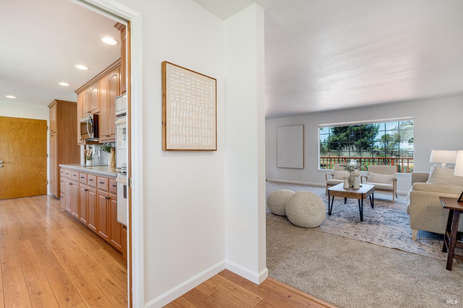 829 Rigsby Lane Sebastopol, CA 95472 - Photo 8 of 35 Gallery Image 8