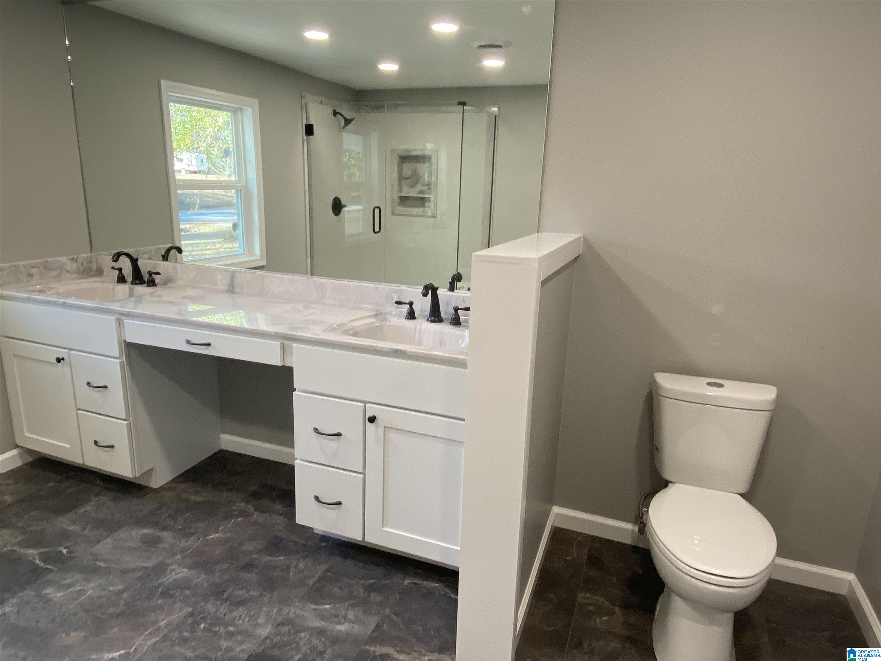 2295 Shady Grove Road Boaz, AL 35956 - Photo 17 of 30