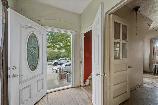 $499,000 | 429 South 9th Avenue, Mount Vernon, NY 10550
