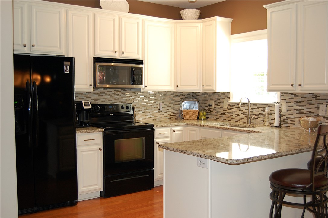 100 Mcleod Drive Anderson, SC 29621 - Photo 7 of 18 Gallery Image 7