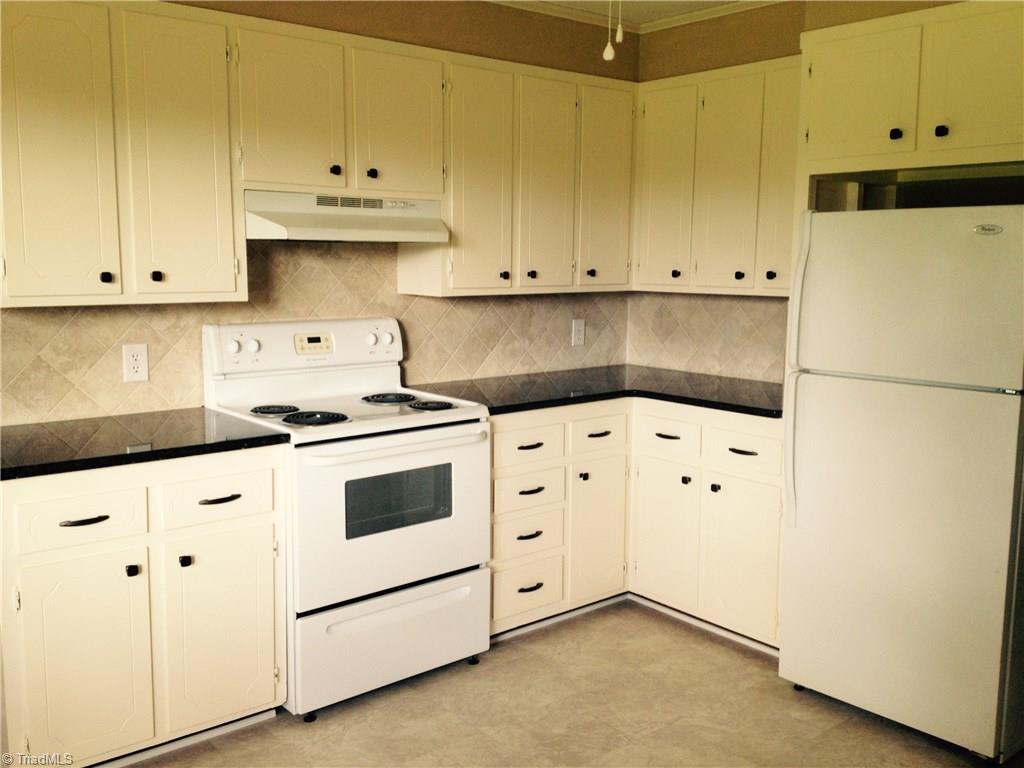 275 Madison Road Mocksville, NC 27028 - Photo 4 of 16 Gallery Image 4