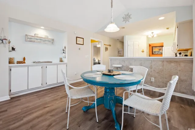 $325,000 | 366 Pinehurst Lane, Unit 13E, Pawleys Island, SC 29585