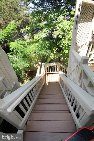 $3,850 | 10502 James Wren Way, Fairfax, VA 22030