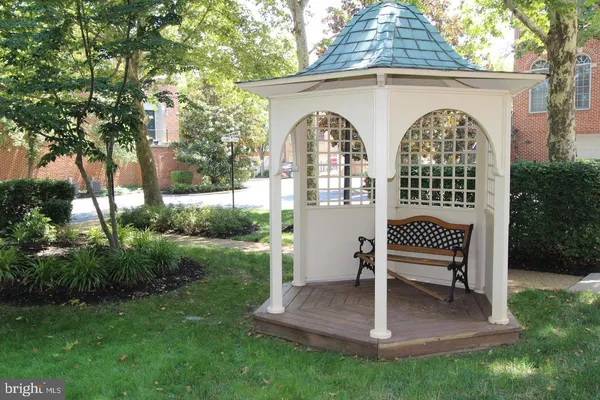 $3,850 | 10502 James Wren Way, Fairfax, VA 22030