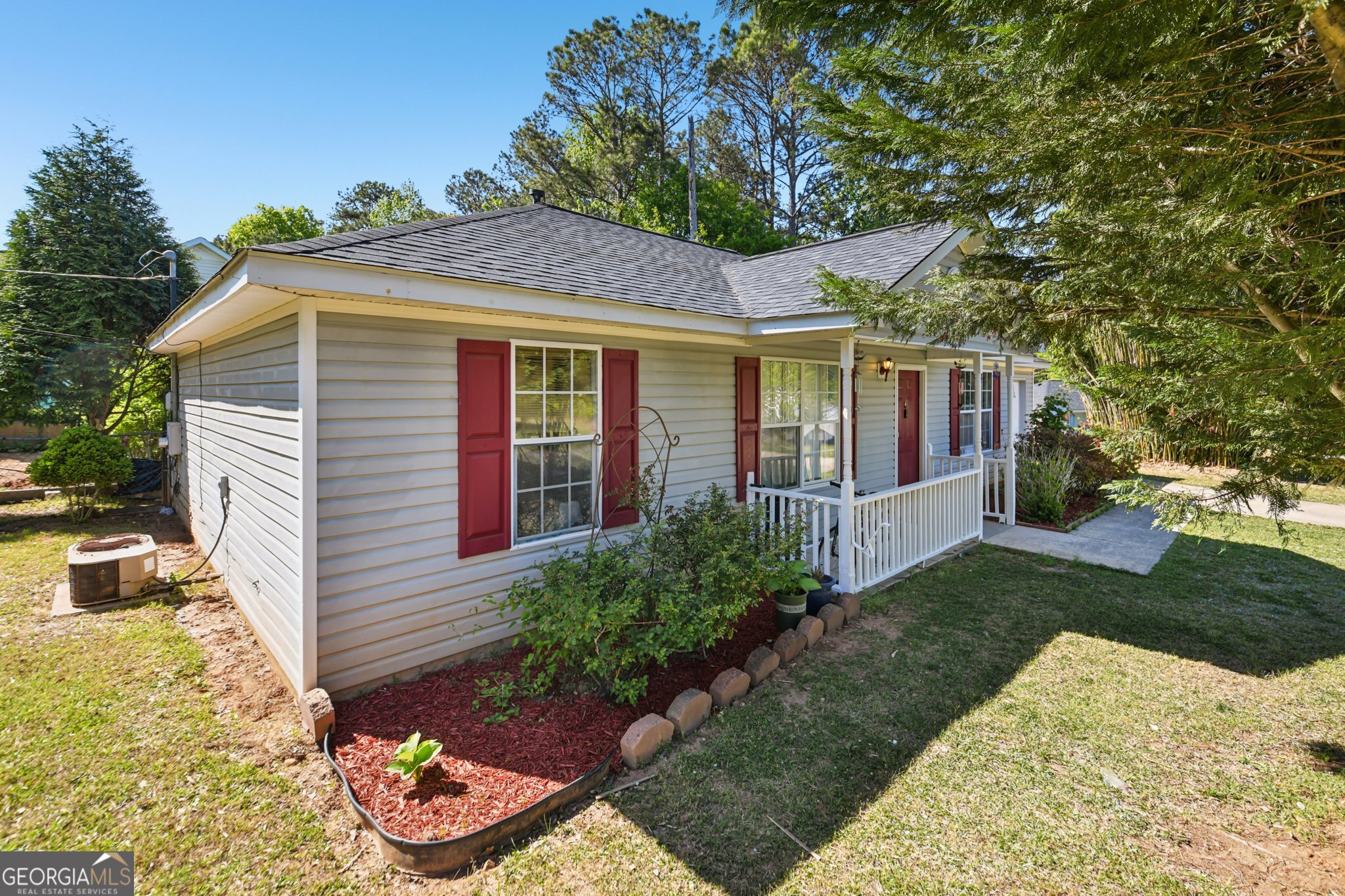 2 Ruby Court Grantville, GA 30220 - Photo 3 of 24