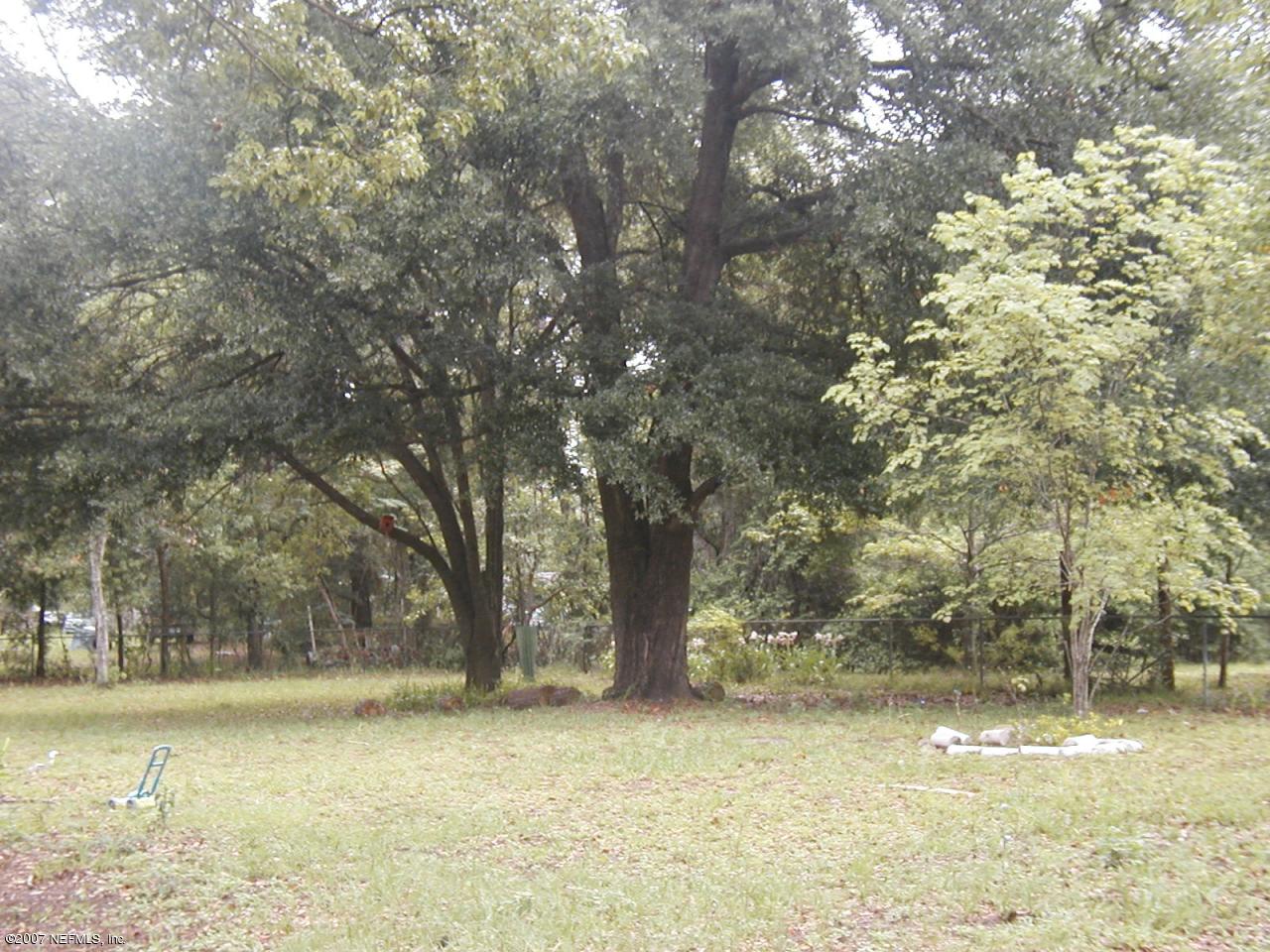 9739 Halsey Road Jacksonville, FL 32246 - Photo 2 of 6 2