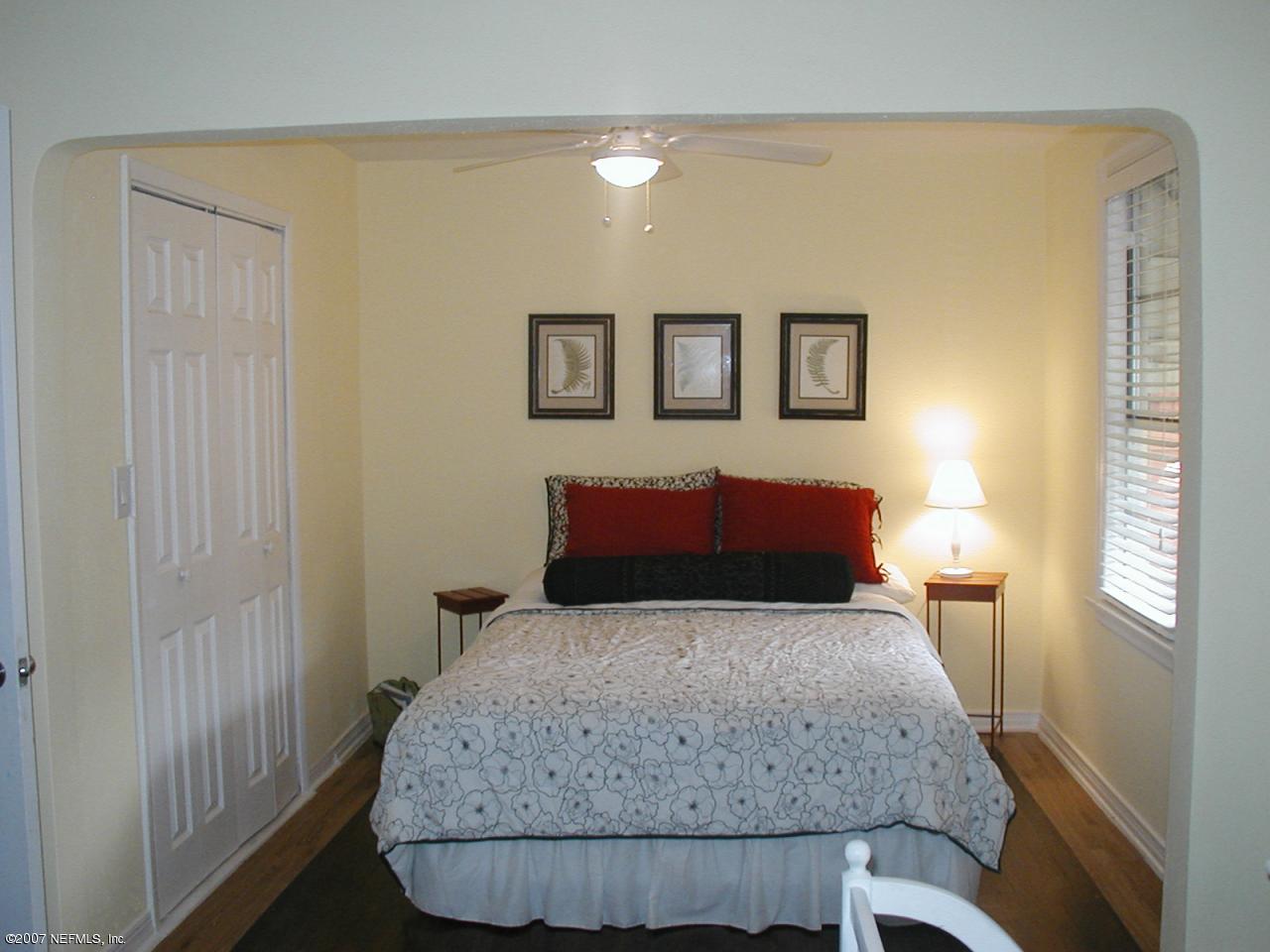 9739 Halsey Road Jacksonville, FL 32246 - Photo 4 of 6 4