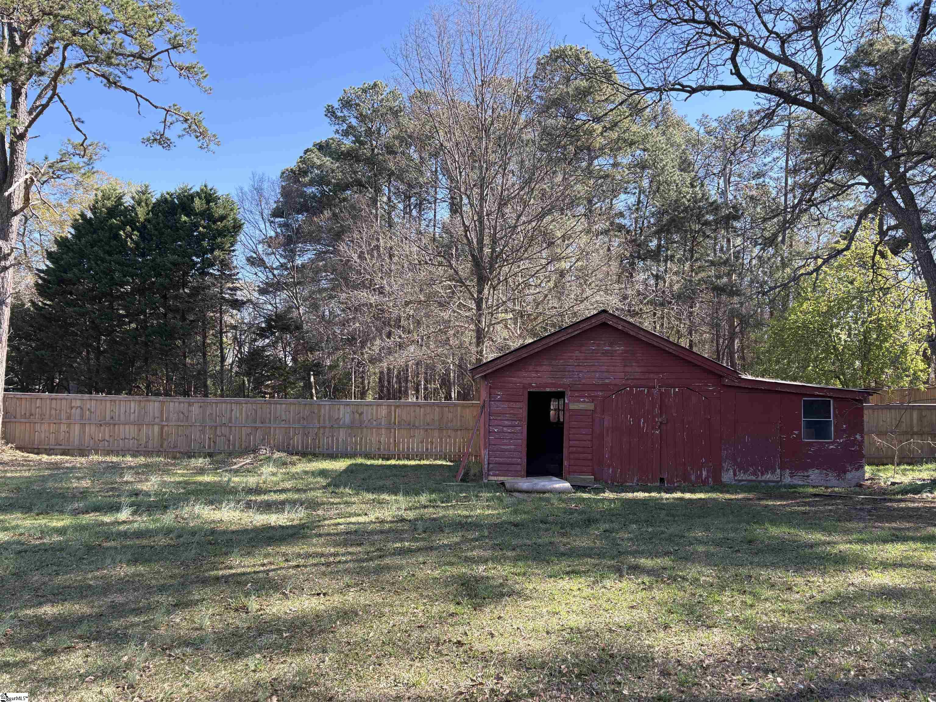 1505 Fork Shoals Road Greenville, SC 29605 - Photo 3 of 11