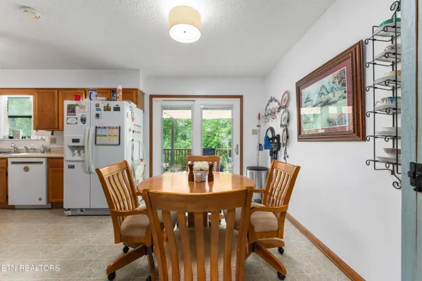 $425,000 | 105 Tidewater Lane, Oak Ridge, TN 37830