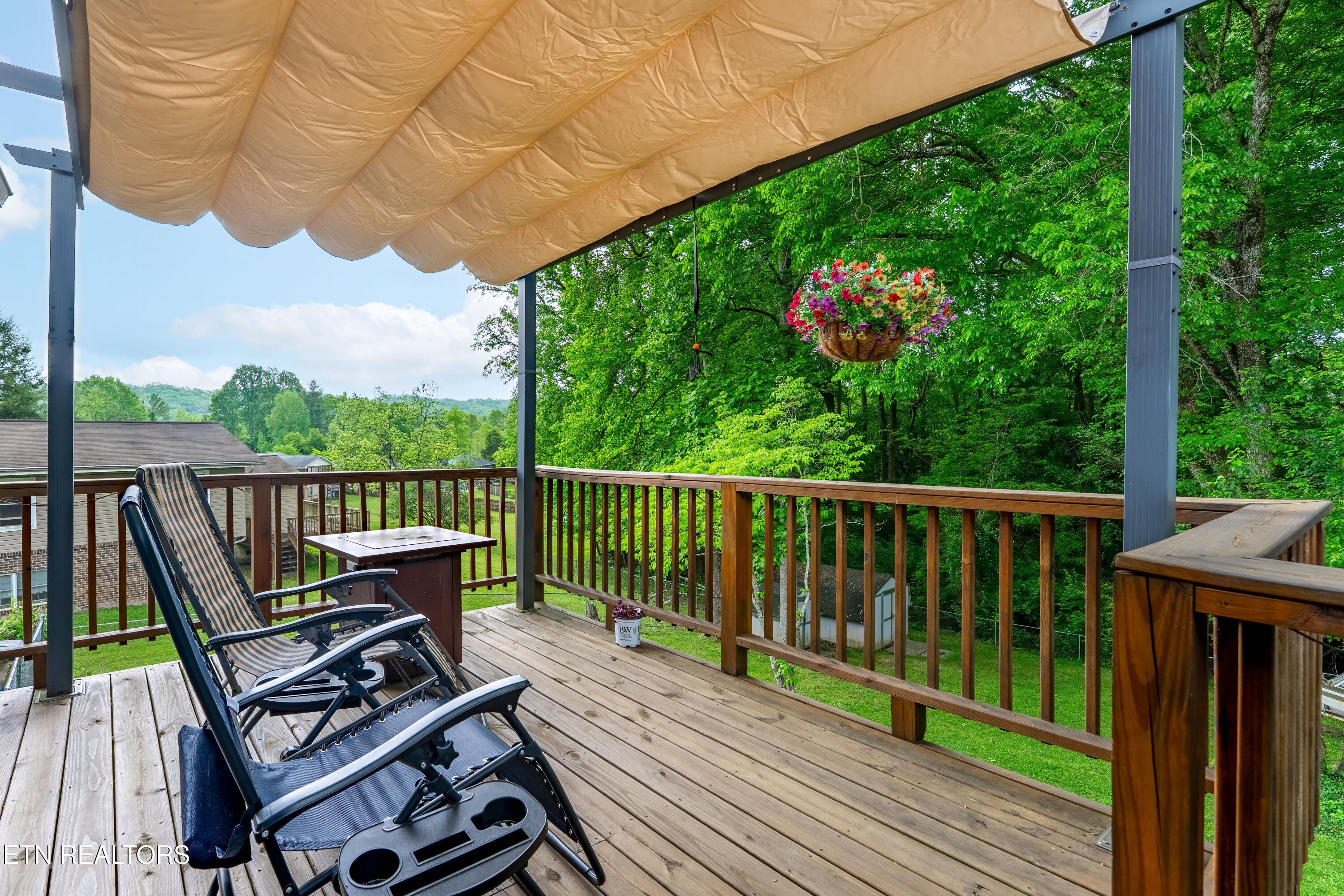 105 Tidewater Lane Oak Ridge, TN 37830 - Photo 36 of 40 _DSC1624-HDR-Edit-Edit