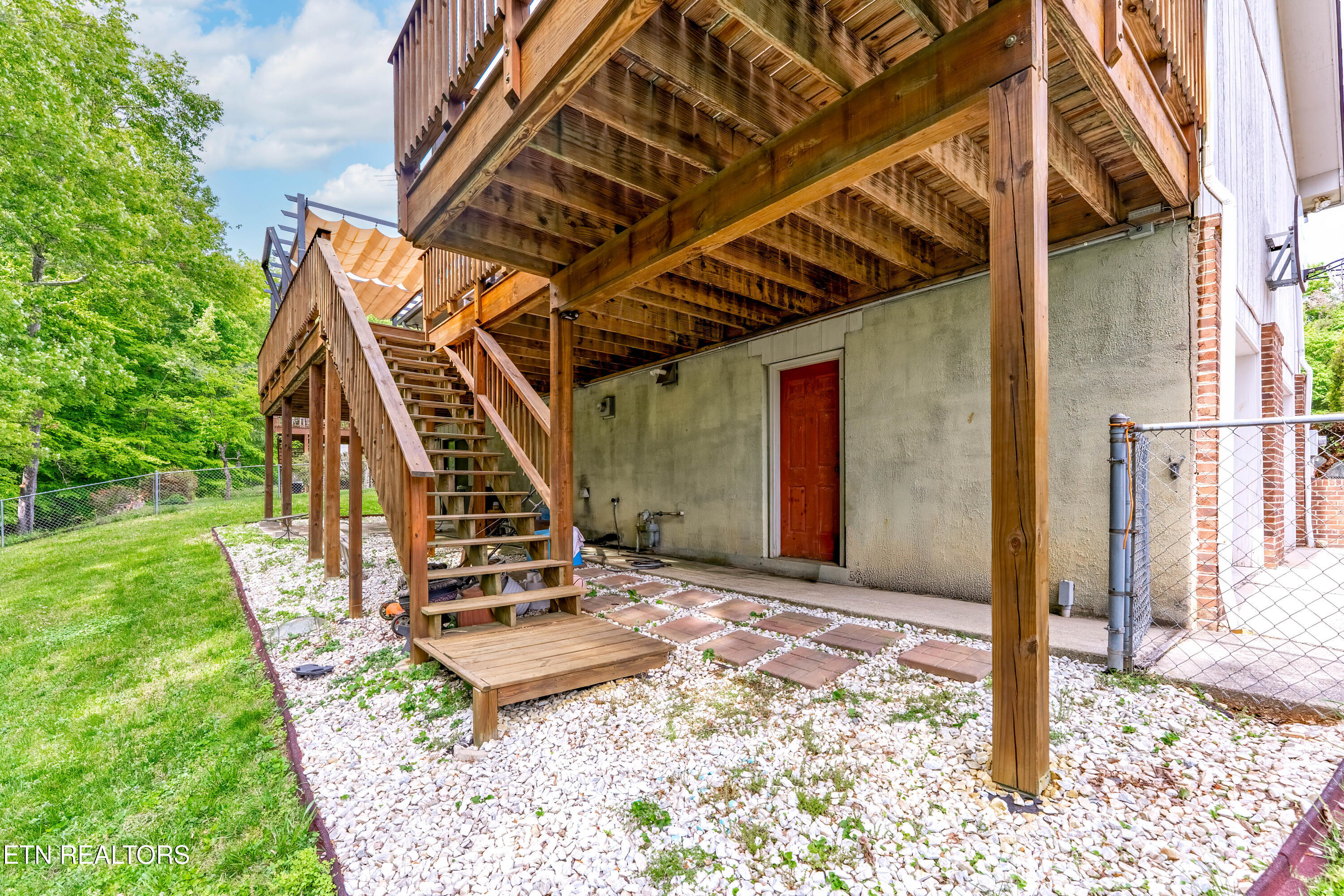 105 Tidewater Lane Oak Ridge, TN 37830 - Photo 7 of 40 _DSC1522-HDR-Edit-Edit