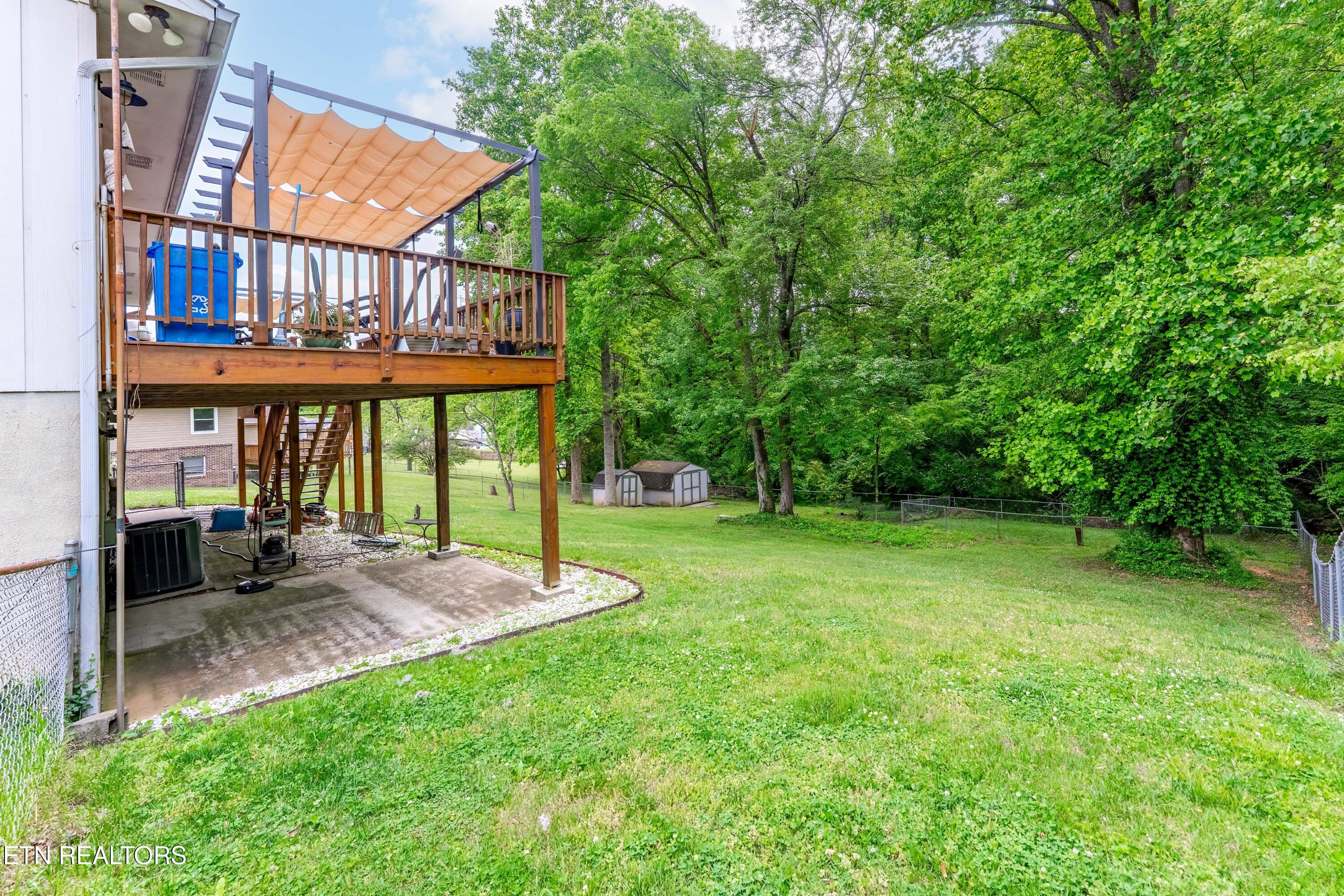 105 Tidewater Lane Oak Ridge, TN 37830 - Photo 10 of 40 _DSC1534-HDR-Edit-Edit