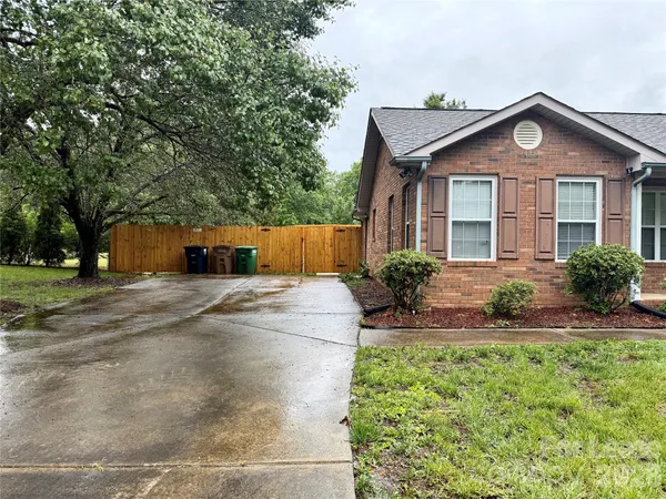 $2,195 | 2809 Faircroft Way, Monroe, NC 28110