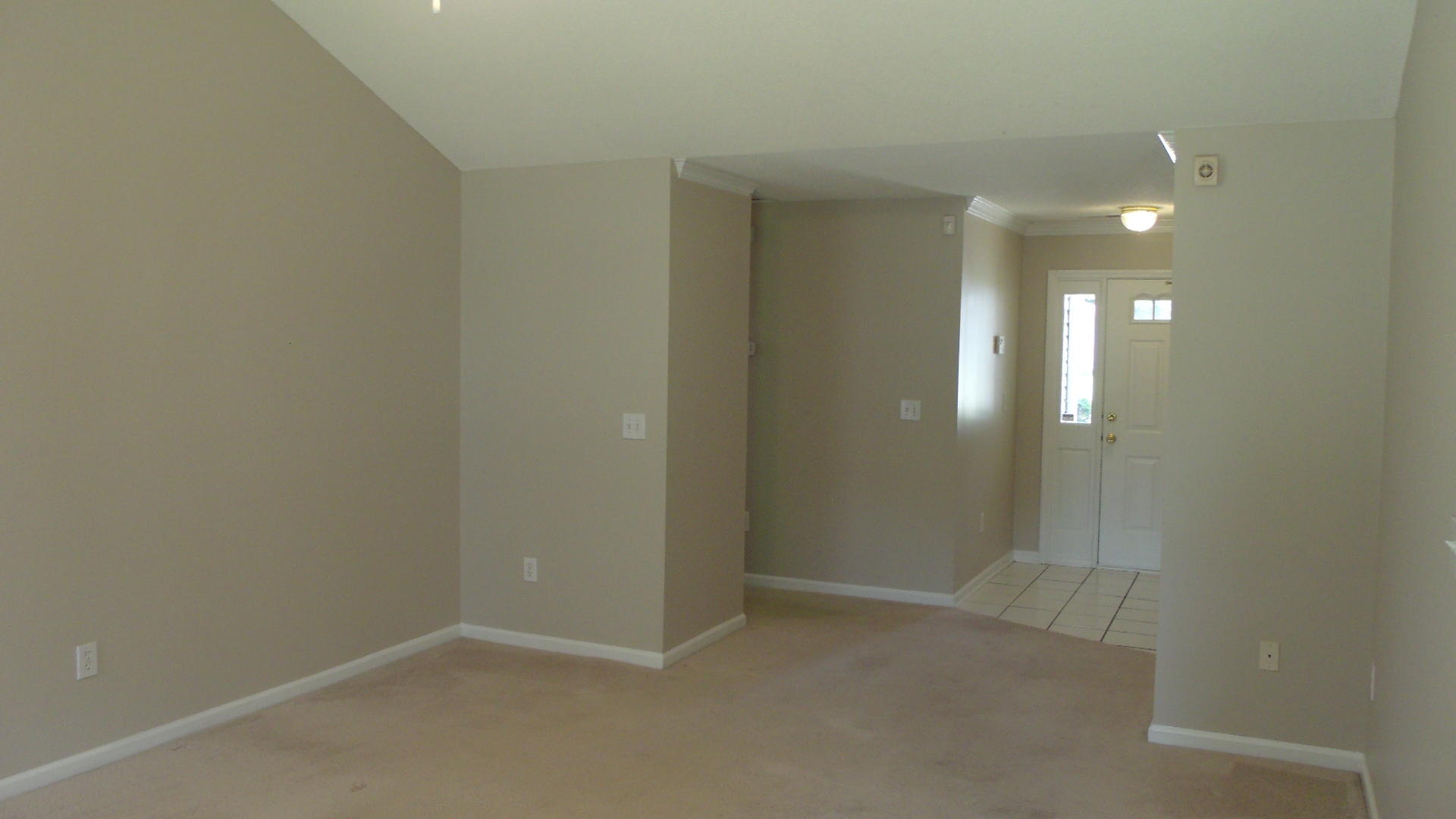 1304 Raptor Drive Hanahan, SC 29410 - Photo 8 of 12 GEDC1431