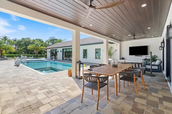 $3,865,000 | 6032 Northwest 80th Terrace, Parkland, FL 33067