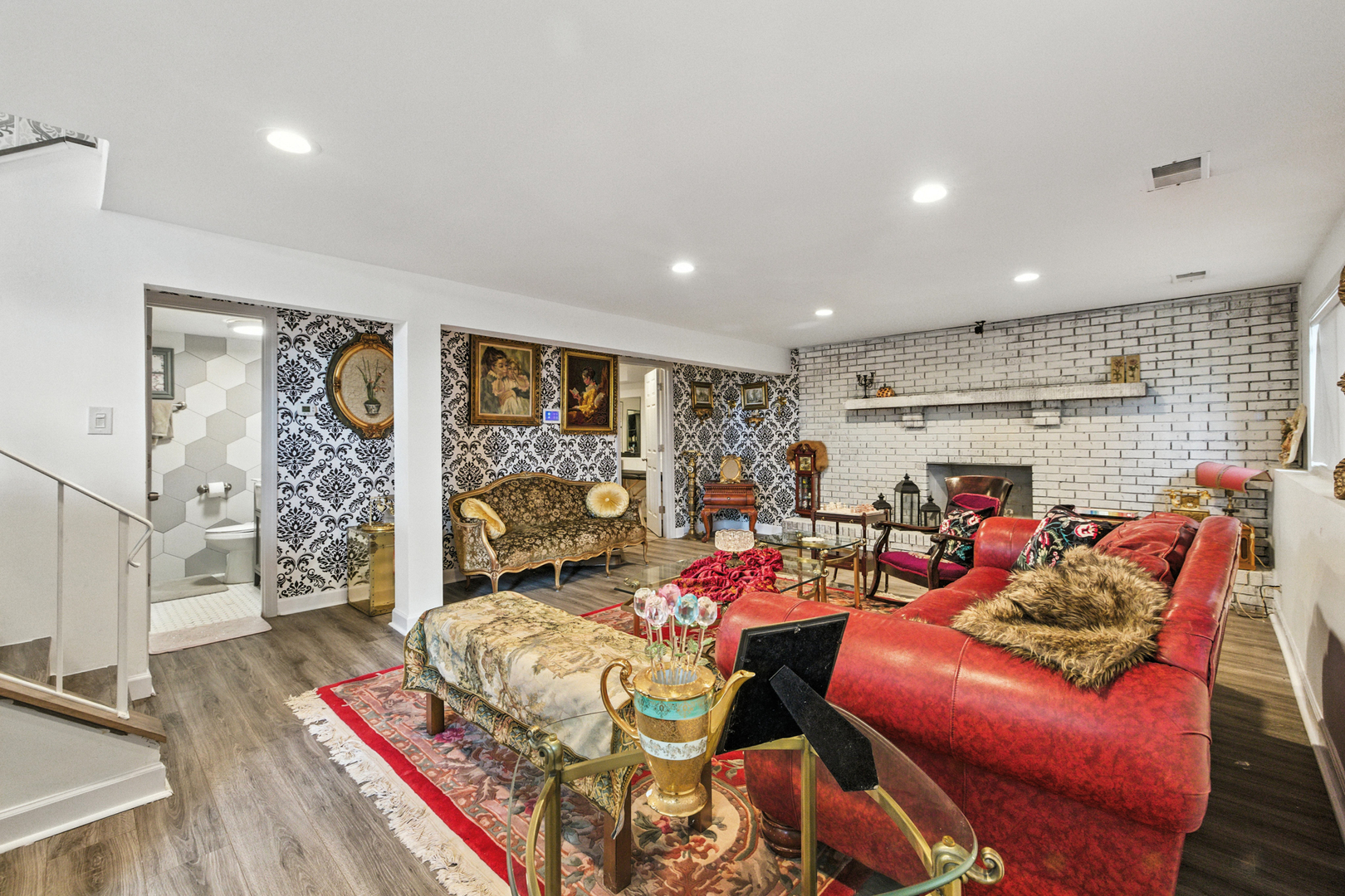 2938 East Shagbark Trail Crete, IL 60417 - Photo 11 of 26 a living room with furniture and a flat screen tv