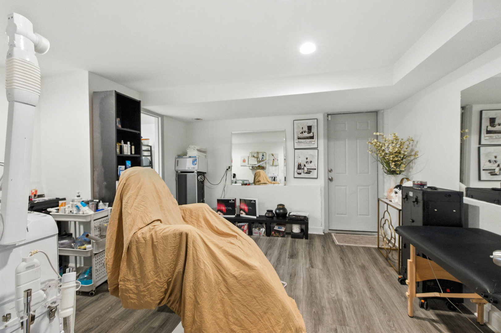 2938 East Shagbark Trail Crete, IL 60417 - Photo 22 of 26 a view of a living room and dining room