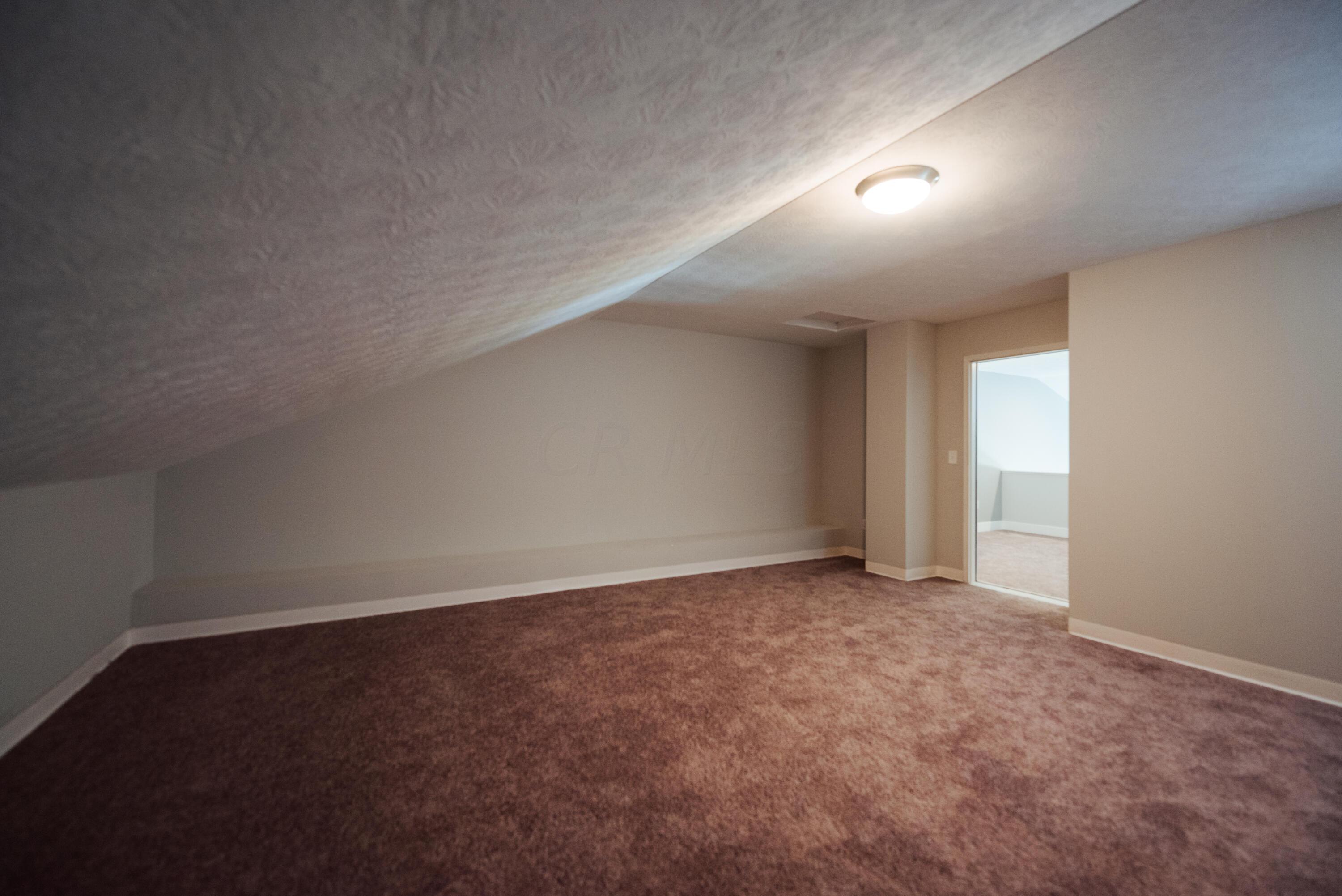 6769 Rolfe Avenue New Albany, OH 43054 - Photo 6 of 10 Loft Bonus Room