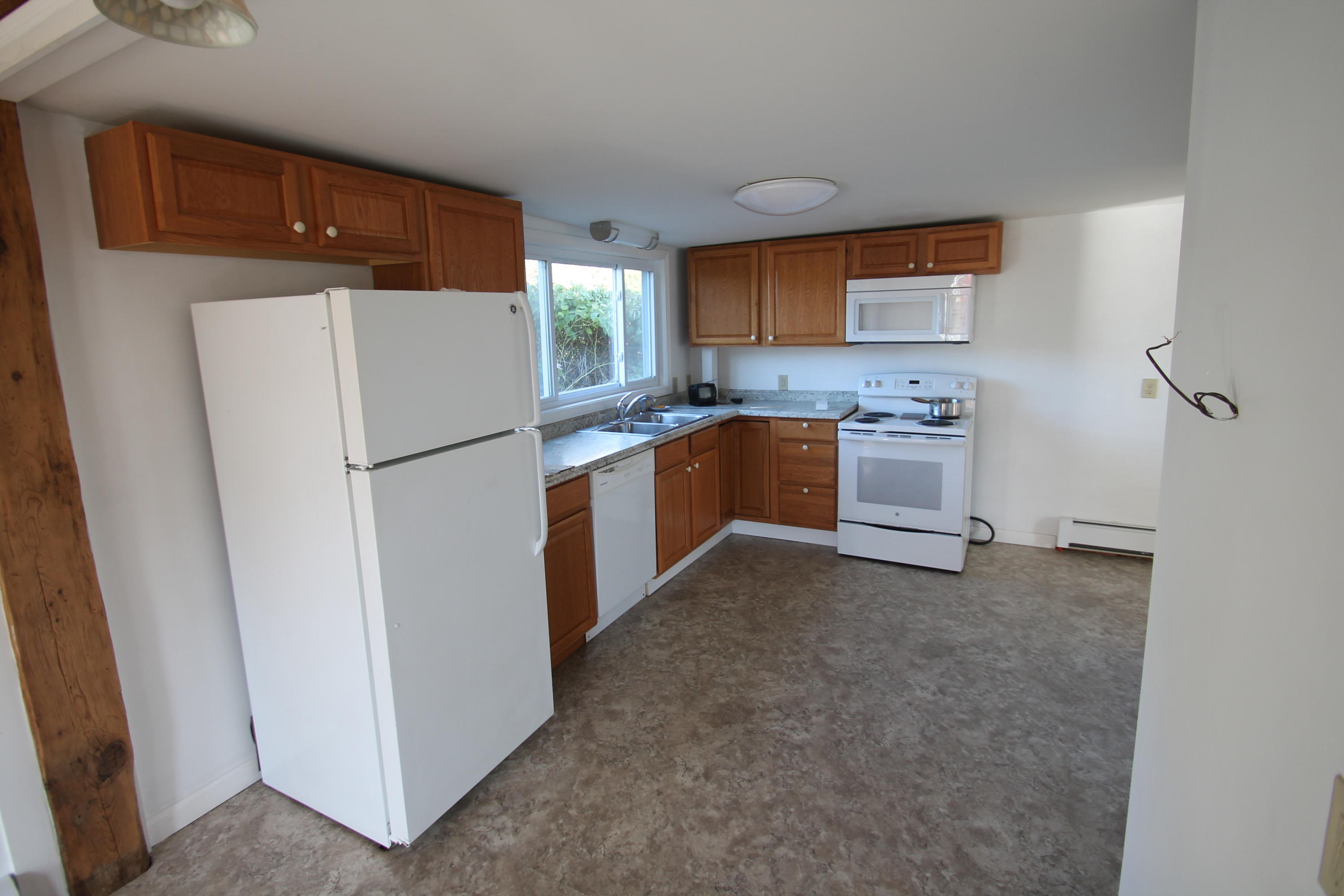 865 River Road Bucksport, ME 04416 - Photo 4 of 16 IMG_2567
